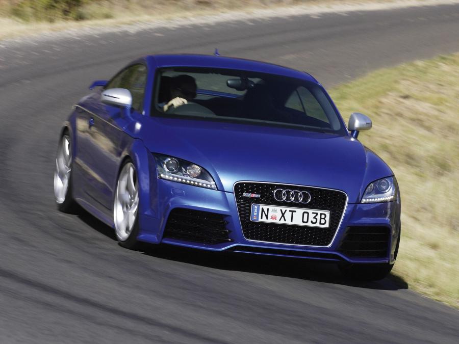  Audi TT RS Coupe (8J) 2009 года  (AU) (фото 2 из 14)